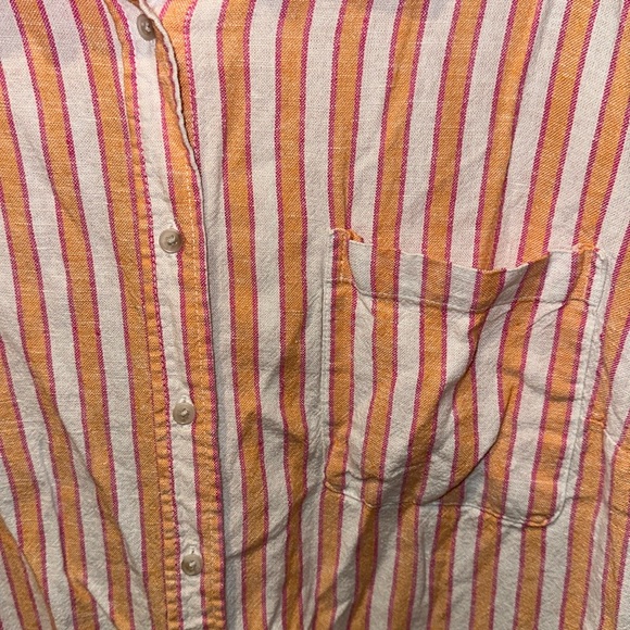 Universal Thread Linen Set - Picture 2 of 9